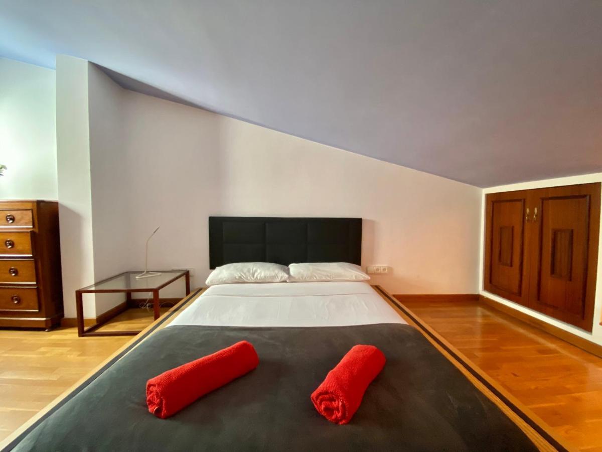 Duplex Oasis Apartman Sitges Kültér fotó