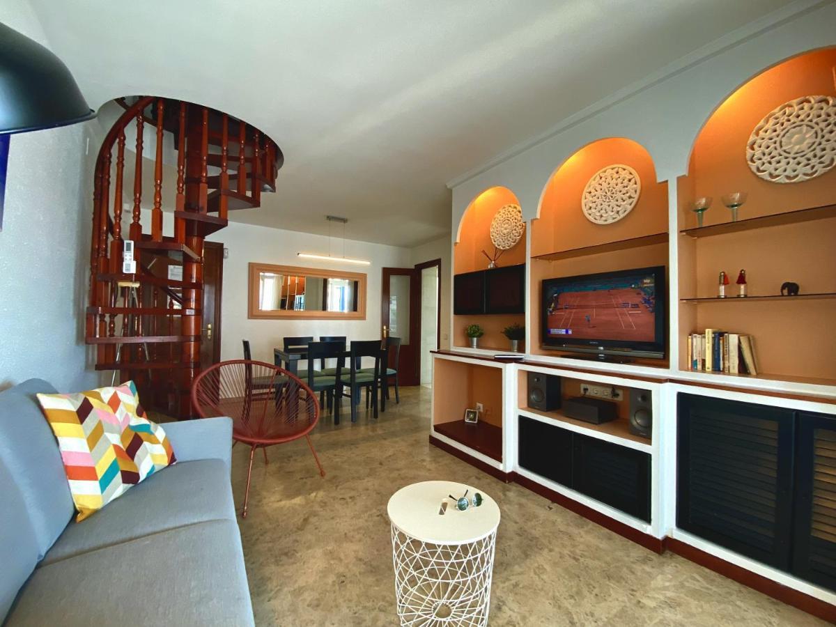 Duplex Oasis Apartman Sitges Kültér fotó