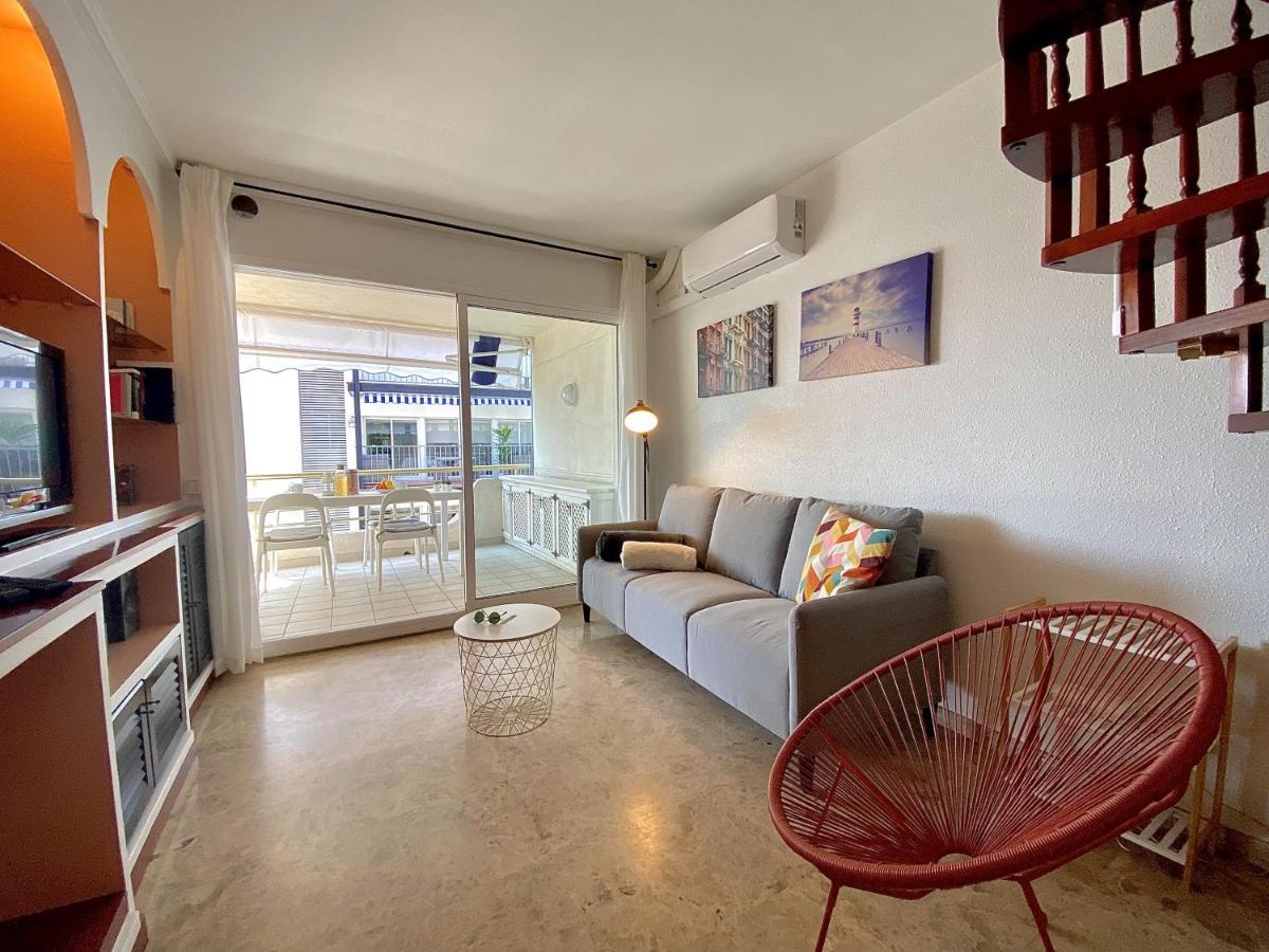 Duplex Oasis Apartman Sitges Kültér fotó