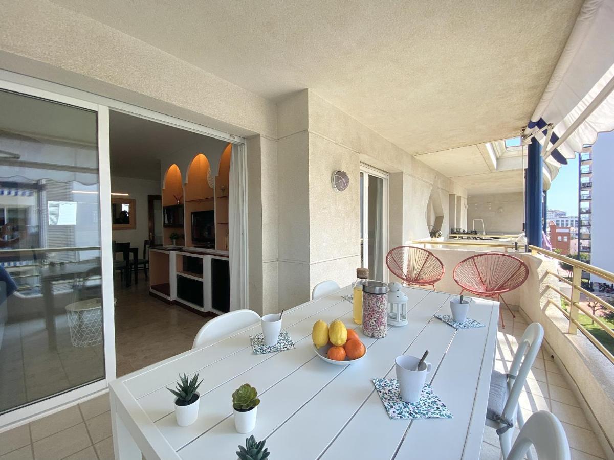 Duplex Oasis Apartman Sitges Kültér fotó